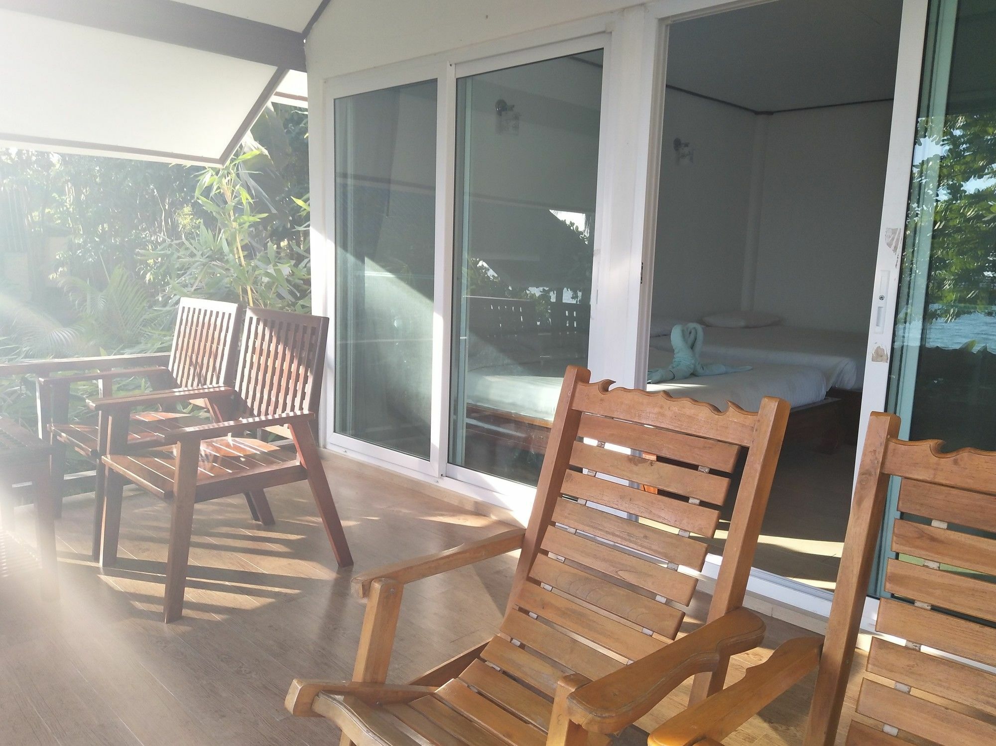 Aow Noi Resort Ko Kut Exterior photo