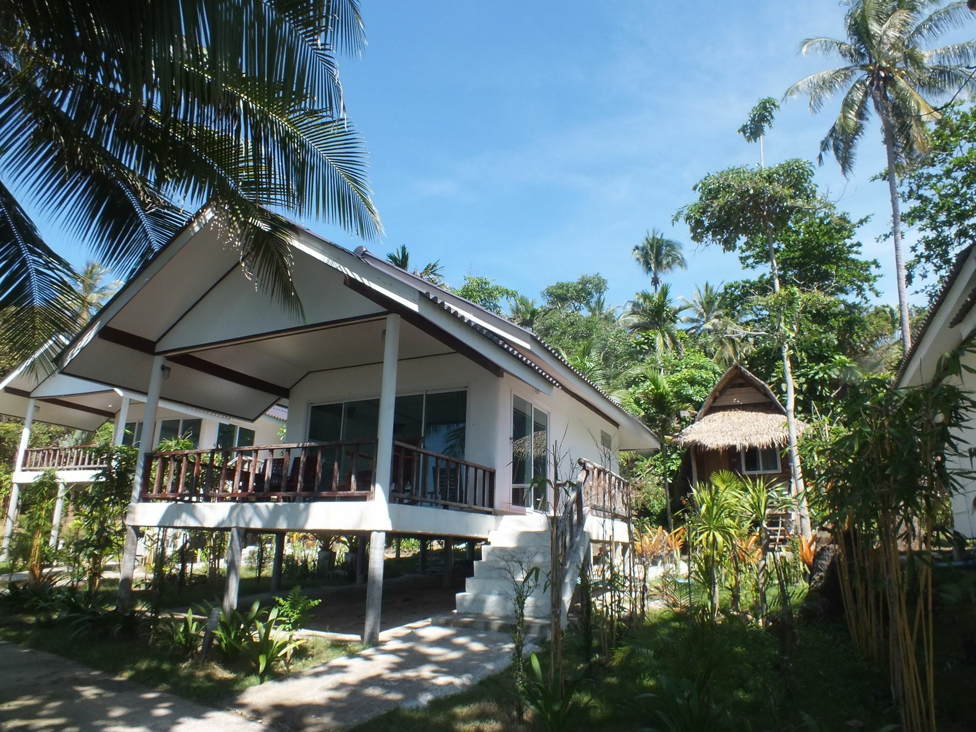 Aow Noi Resort Ko Kut Exterior photo